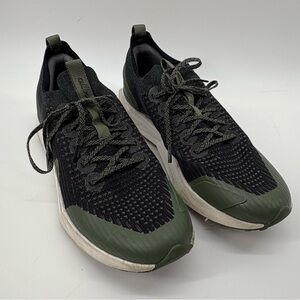 AllBirds Rerun Men’s sz 11 Tree Flyer 2, Black/Thunder Green Sneakers